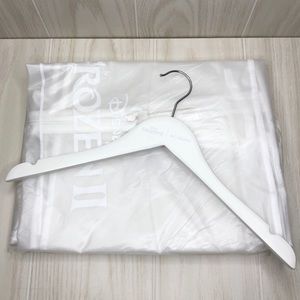 Frozen 2 Columbia Disney Dust Bag Wooden Hanger